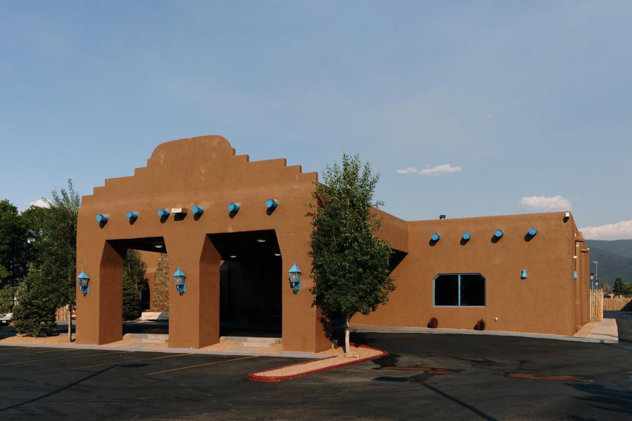 Taos Valley Lodge Exterior photo